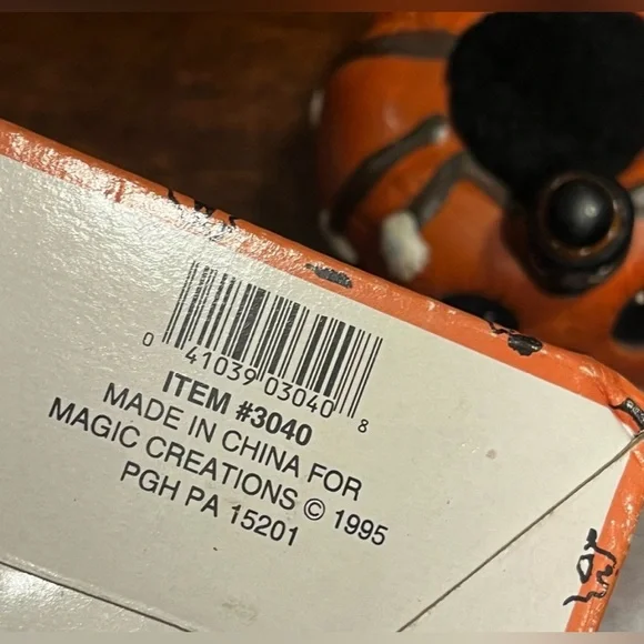 Vintage 1995 Scary Spider Pumpkin Halloween Decor - Picture 8 of 9